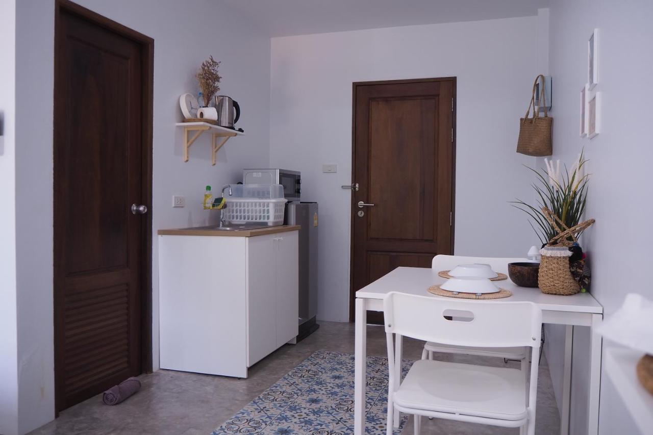 Baan Trok Bedroom Studio Maikhao 迈考海滩 外观 照片