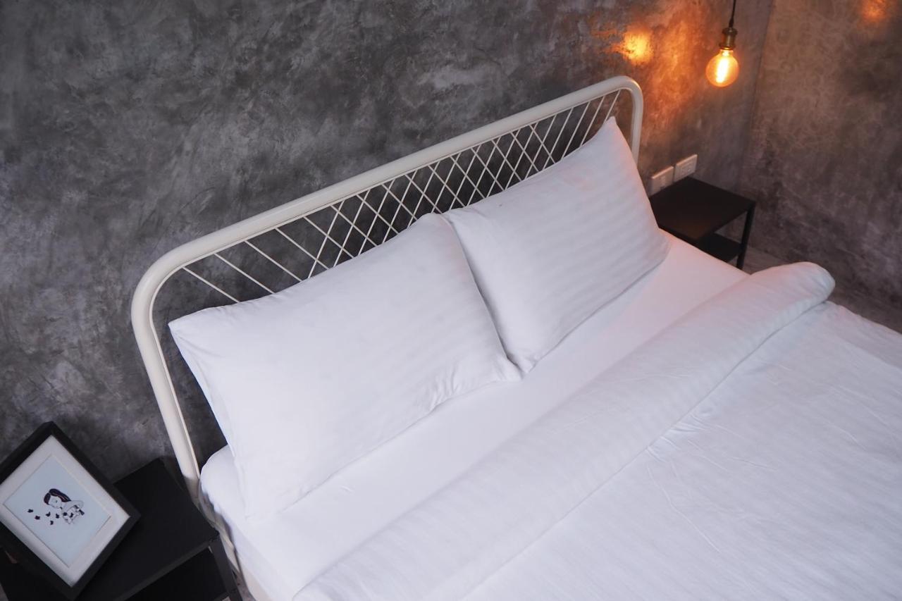 Baan Trok Bedroom Studio Maikhao 迈考海滩 外观 照片